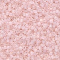 Miyuki Delica Perlen 11/0 - Matted transparent pink mist ab DB-868